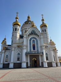 Хабаровский священник окормлял военные госпитали в Донецке